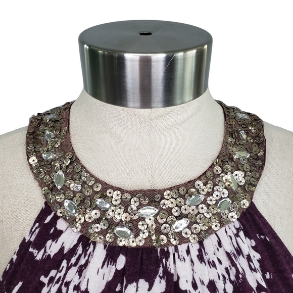 Velvet by Graham & Spencer floral embellished top - Picture 2 of 9